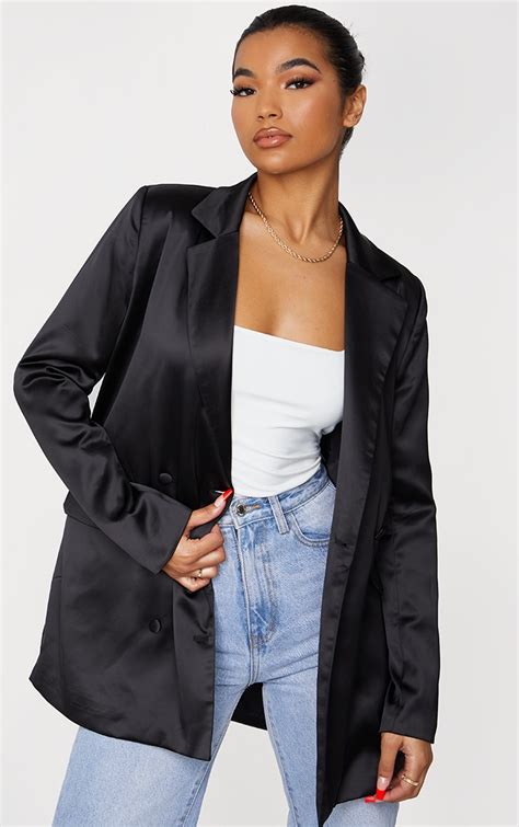 double breasted oversized blazer.